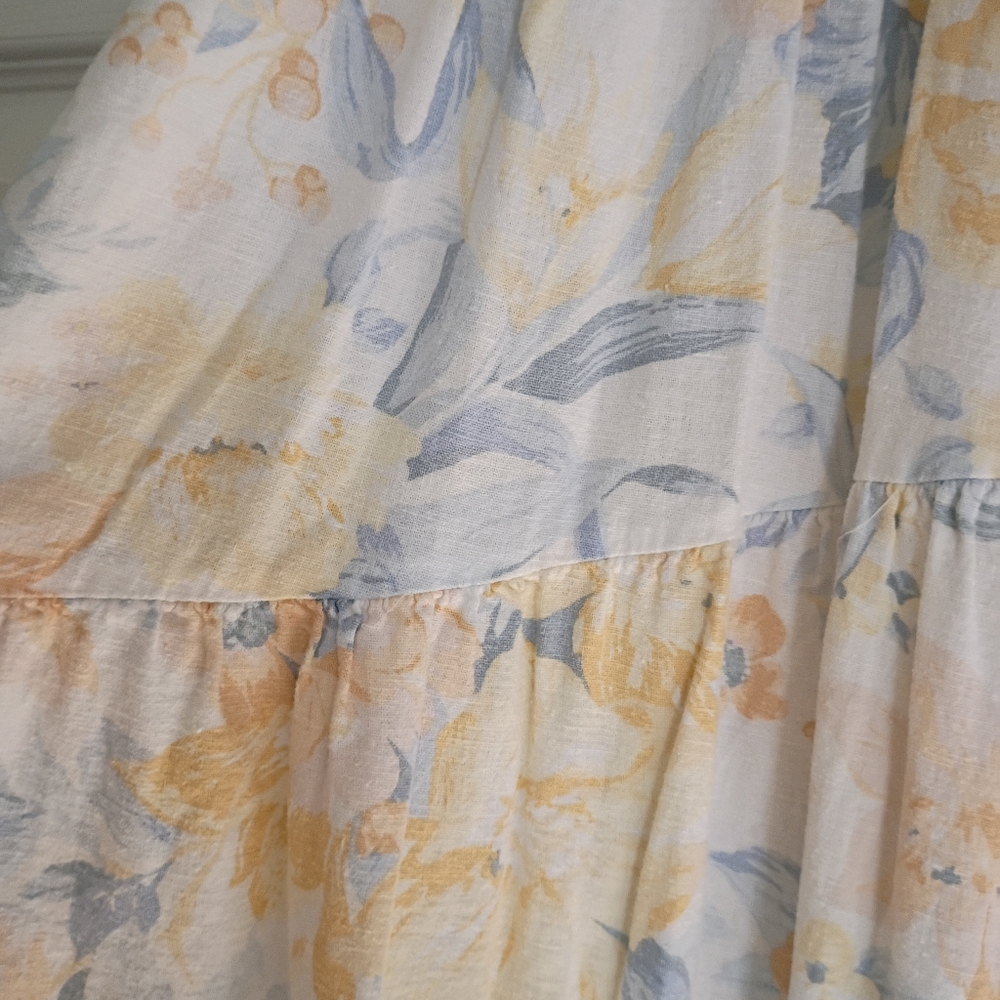 Abercrombie & Fitch Floral Maxi Dress in Cream, Yellow & Blue - Picture 10 of 12